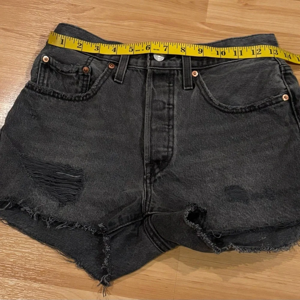 Levis Black Distressed Denim Shorts‎